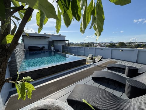 Seasonal outdoor pool