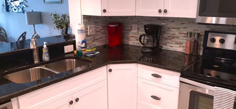 Fully equipped!  Regular coffee maker plus Keurig