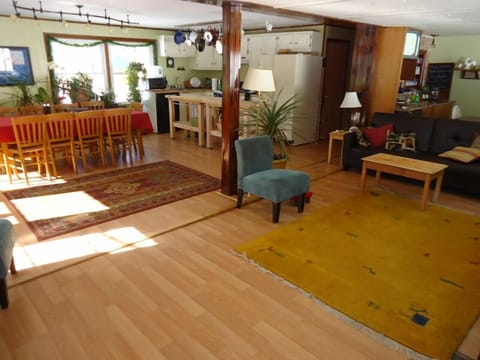 Livingroom/diningroom