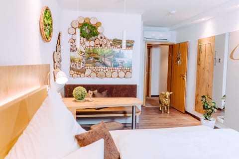 Signature Double Room | In-room safe, desk, laptop workspace, free WiFi