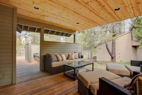 House, 3 Bedrooms | Terrace/patio