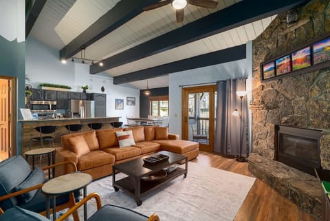 Townhome, 4 Bedrooms | Living area | Flat-screen TV