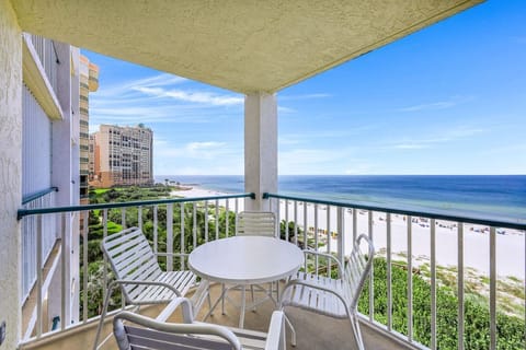 Balcony with south view of beach