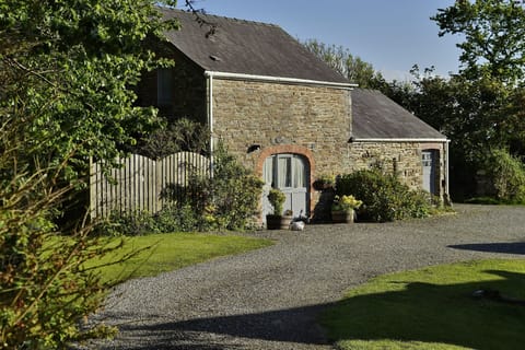 Meadow Barn in the evening sun