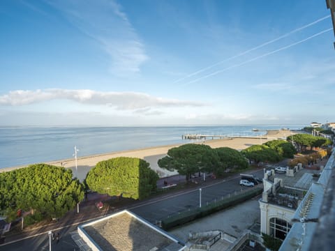 Beach/ocean view