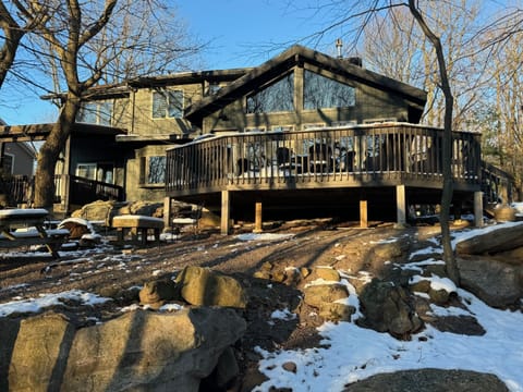 Just completed exterior renovation!  Rear view of mt.  Slopes are 5 min away.  