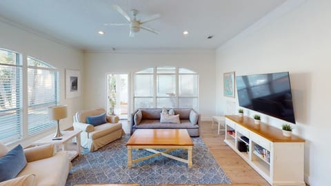 Living Room Out to Patio