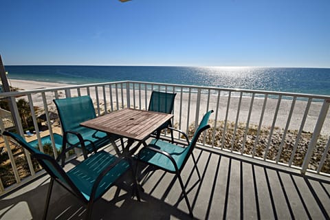 Living Room Balcony 1