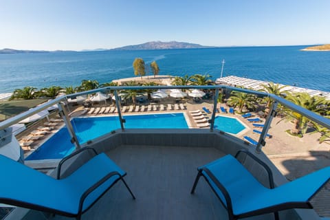 Family Room, 2 Bedrooms, Balcony, Sea View | Balcony view