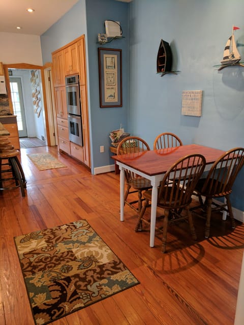 Dining Room - Extra Seating