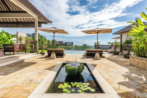 Pool deck


