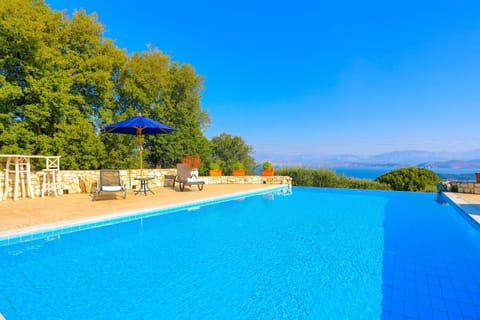 Private pool