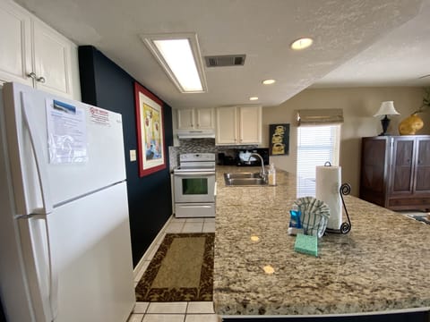 Feel like a master chef in our fully equipped kitchen!