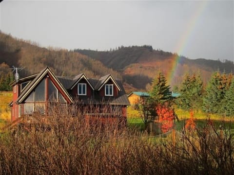 Located in one of the most scenic areas of Homer