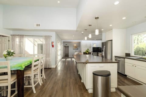 Kitchen and dining area