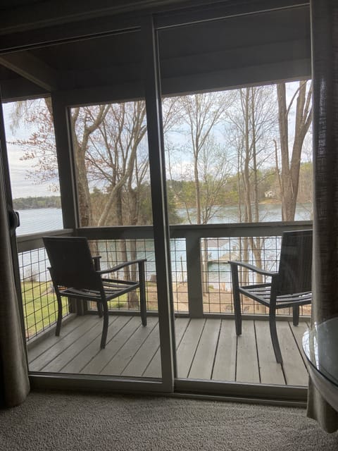 Upstairs king balcony