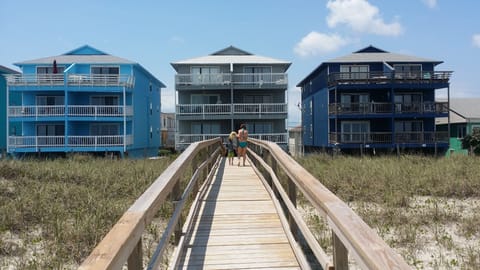 This is my condo in the middle.  A shot from the beach
