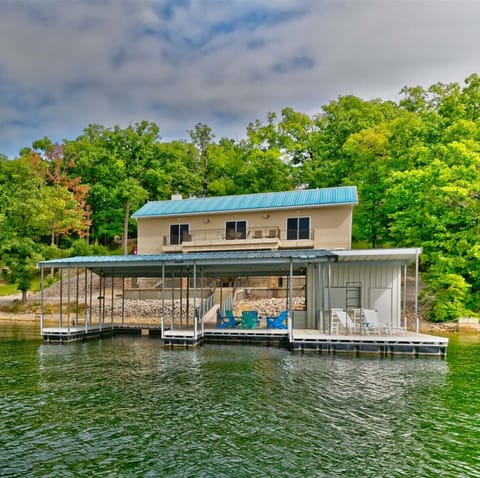 Can't get any closer to the water than this!