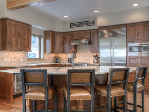 Homestead Chalet 5, Kitchen, 4