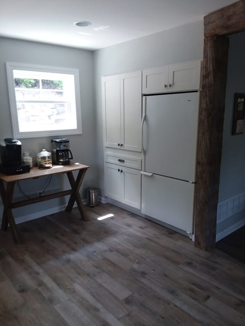Kitchen with coffee bar