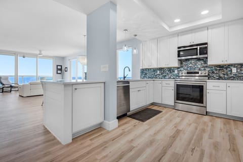 The newly renovated expanded kitchen makes cooking on vacation a dream.