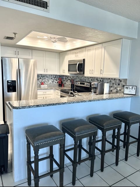 Additional bar seating