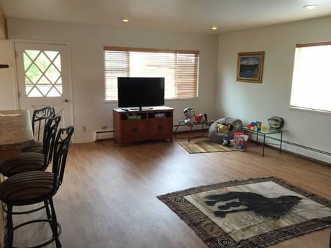 5e5b919c a6a3 4a5e 8c27 413ec4312a92