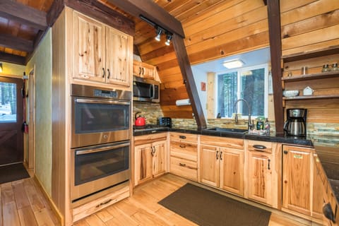 Kitchen with Double oven and gas stove 