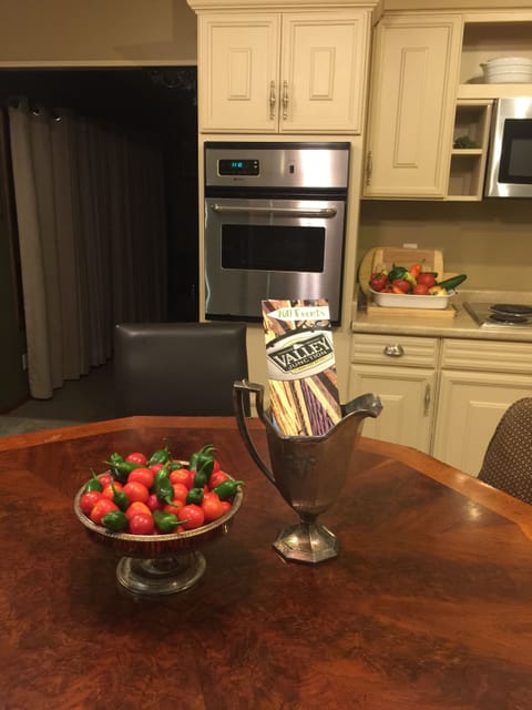 Main floor fully stocked kitchen!