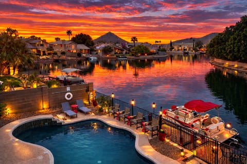 Your private waterfront paradise awaits, with breathtaking sunsets & sunrises!

