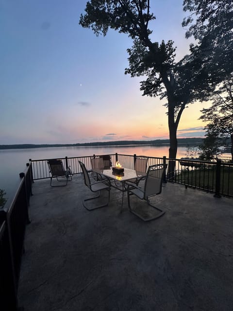 Boat House Deck right on the water