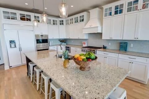 Gourmet kitchen for your home cooked meals.