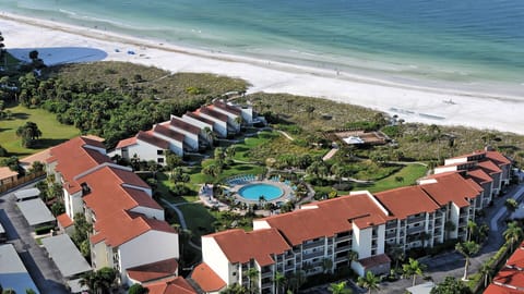 Aerial view of Siesta Dunes on Crescent Beach.