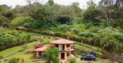 2 story villa on private estate nature preserve with Lake Arenal view & access