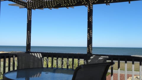 Beach Side Deck View 