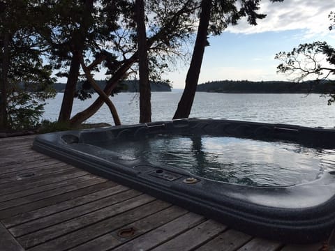 Hot tub with a stunning view of Westcott Bay