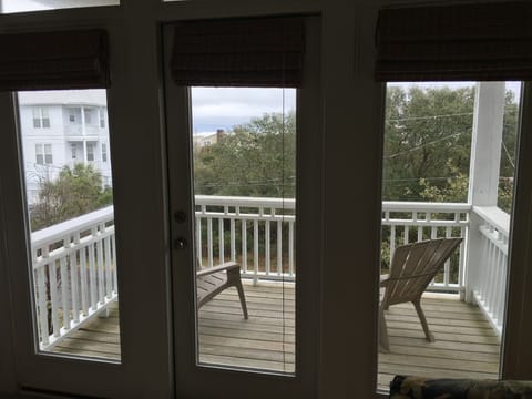 Master suite balcony 