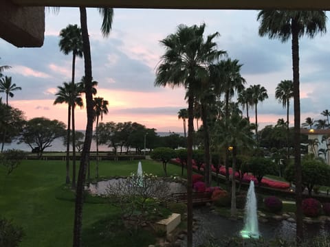 Another beautiful sunset from the lanai