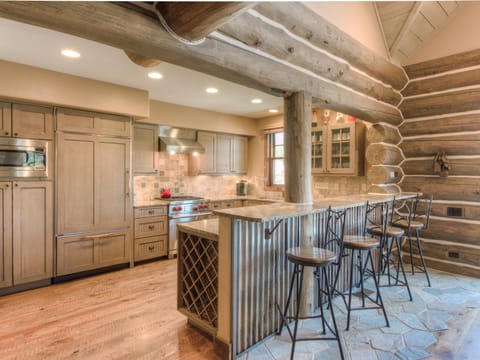 Powder Ridge Manitou 13, Kitchen, 2