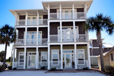 Albacore House is the unit to the right side.