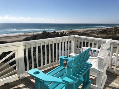 Top floor deck