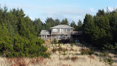 Nestled among the dunes with complete privacy! Just a short stroll to the beach!