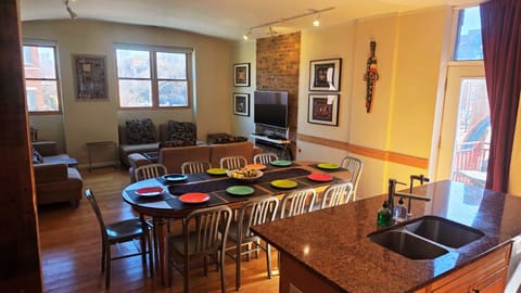 Spacious open 4 bedroom vacation rental loft
