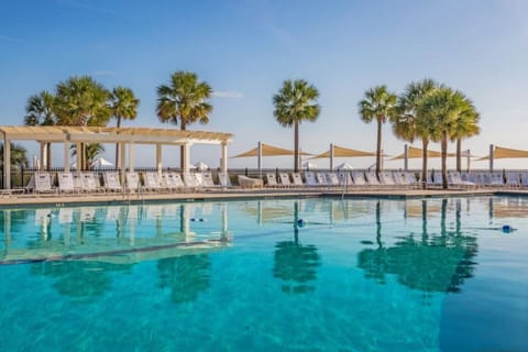 Seabrook Island Beach Pool and Restaurants