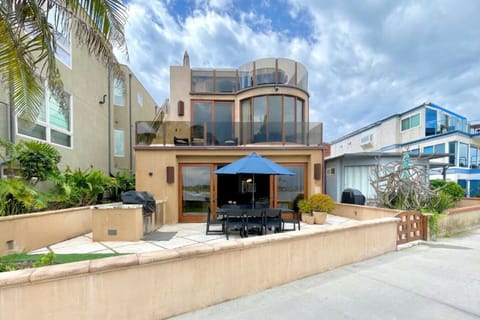 Casa Ballena, Luxury On The Bay!