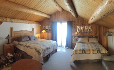 Spacious loft area, king bed, queen bed with Pendleton blankets. Desk and sofa !