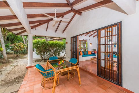 Enjoy fully opening up the casita. New table has replaced this one!