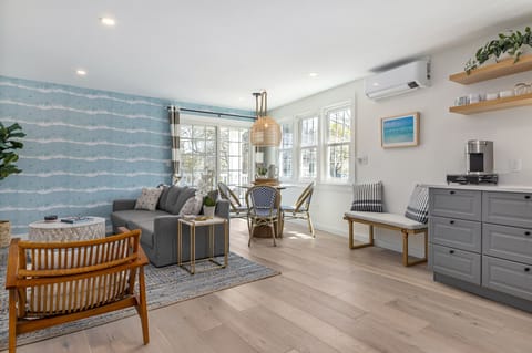 Living Room (1)