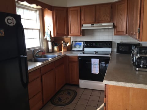 Kitchen with NEW stove this year