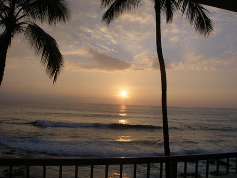 Lanai Sunset - B&K's Condo @ Kona Reef